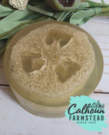 round hemp luffa soap. made with hemp seed oil. luffa exfoilates dry skin.