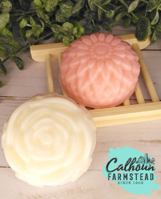 Flower shaped goats milk soaps. guest soaps for gifts.
