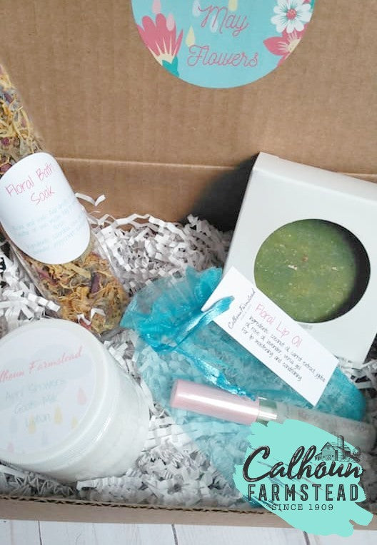 Scent of the Month Club monthly subscription boxes. Monthly delivery of herbal self care products.